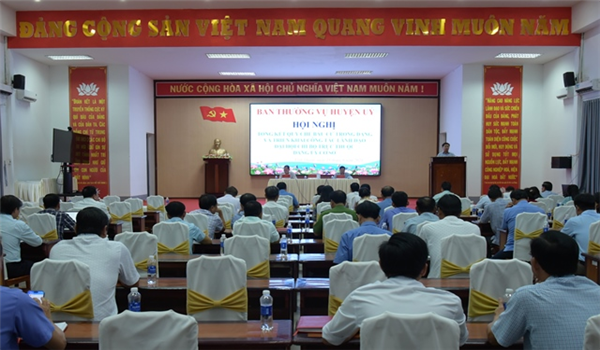 Huyện uỷ Vĩnh Thuận tổ chức Hội nghị tổng kết việc thực hiện Quy chế bầu cử trong Đảng