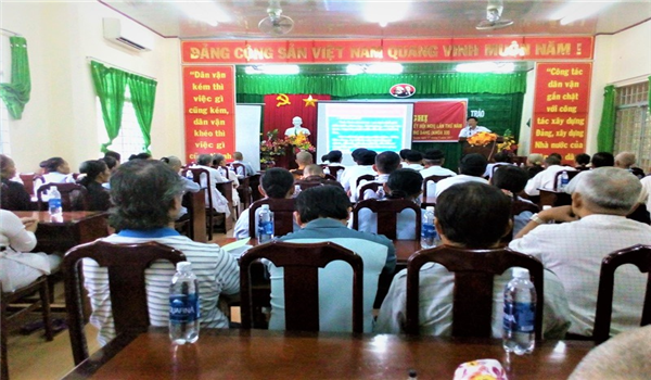 Ủy ban MTTQ Việt Nam huyện Vĩnh Thuận triển khai Nghị quyết Trung ương 5 khóa XII gần 70 chức sắc, tôn giáo trên địa bàn huyện tham dự