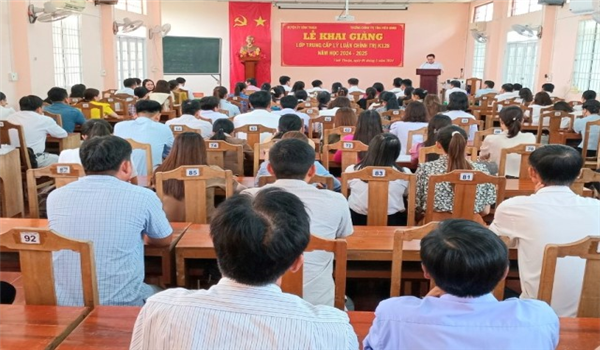 Khai giảng lớp Trung cấp Lý luận chính trị K128 năm 2024